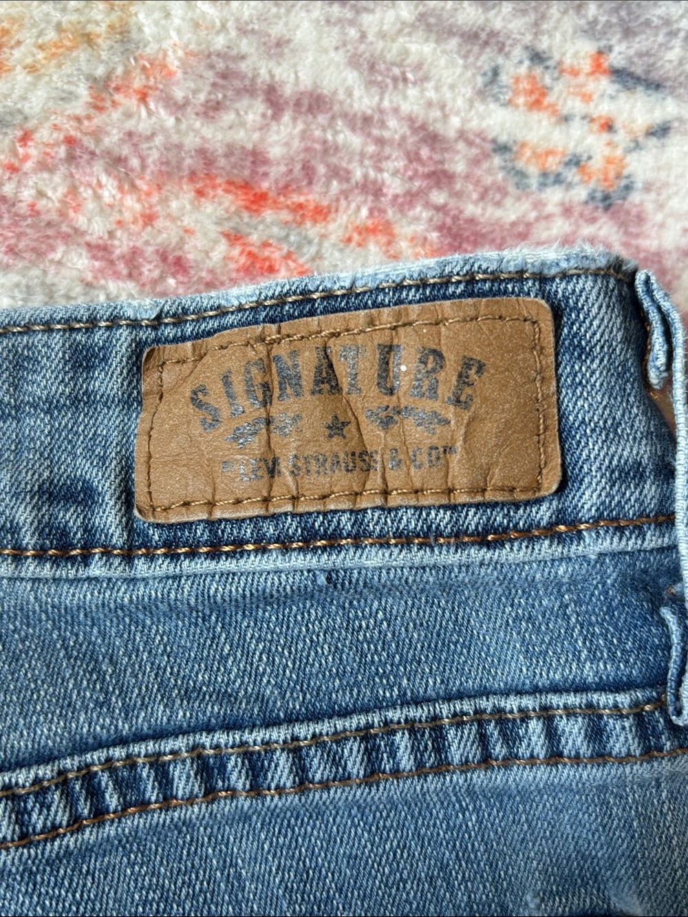 Modern bootcut levi - Picture 7 of 7